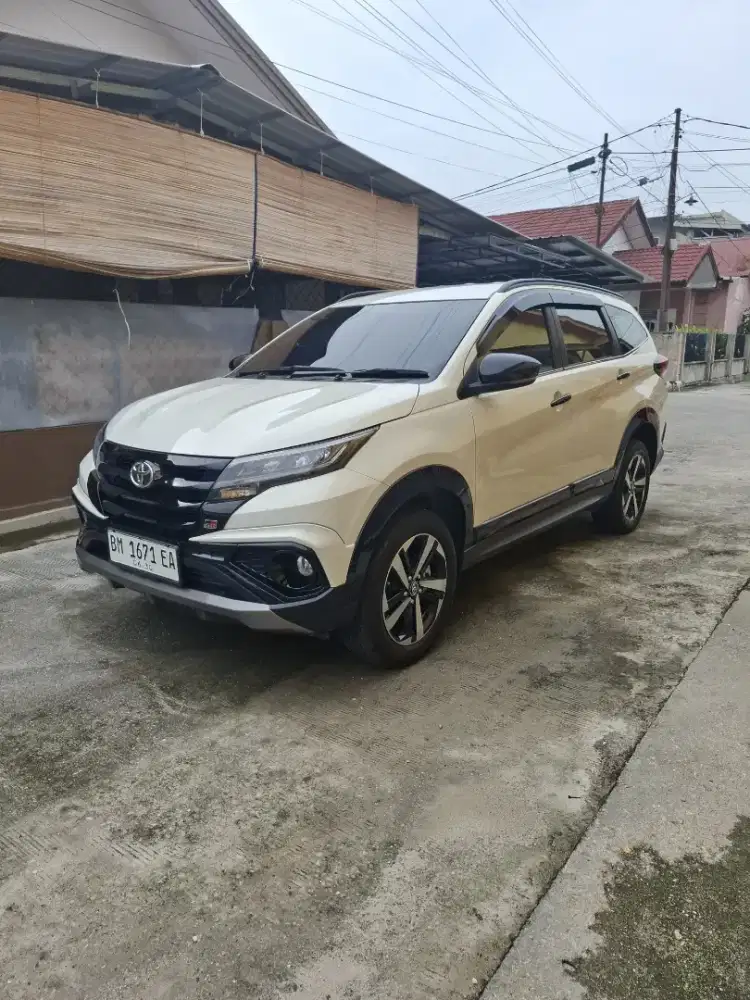 Km10rb Rush gr sport matic 2025