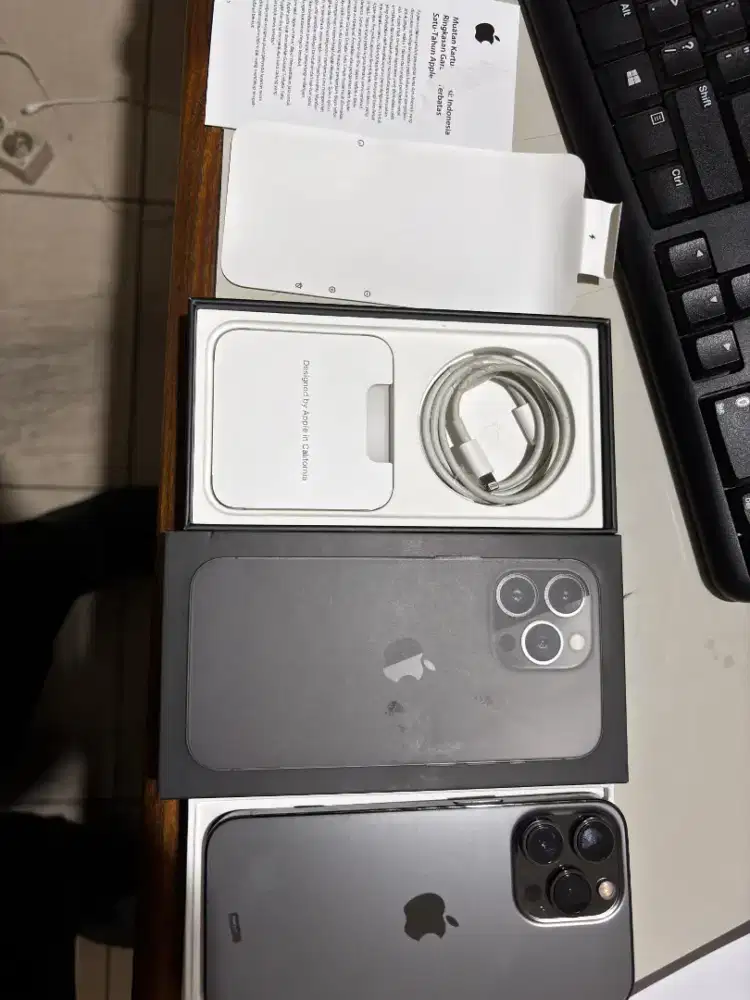 Iphone 13 pro 256 ex Ibox like new