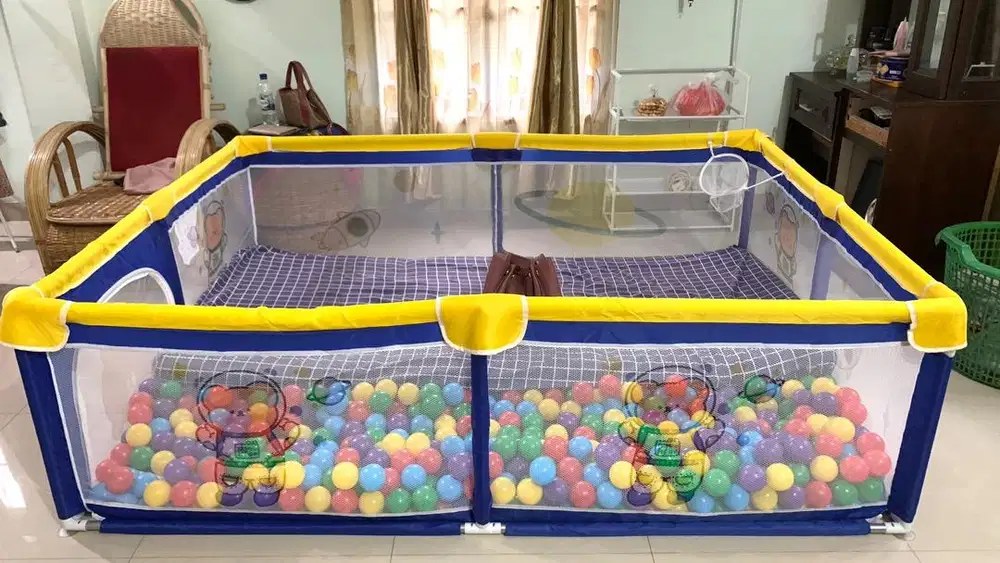 Pagar Bayi Bermain Motif Beruang (ukuran 150 x 200 cm)