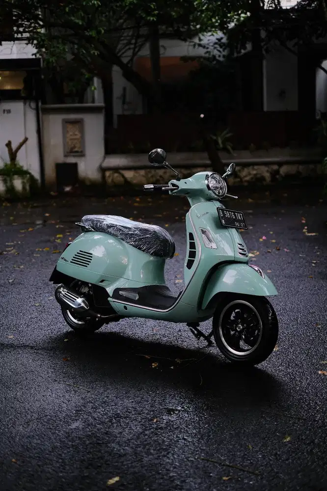 JUAL VESPA MATIC BEKAS/SECOND GTS 2022 MURAH BERGARANSI