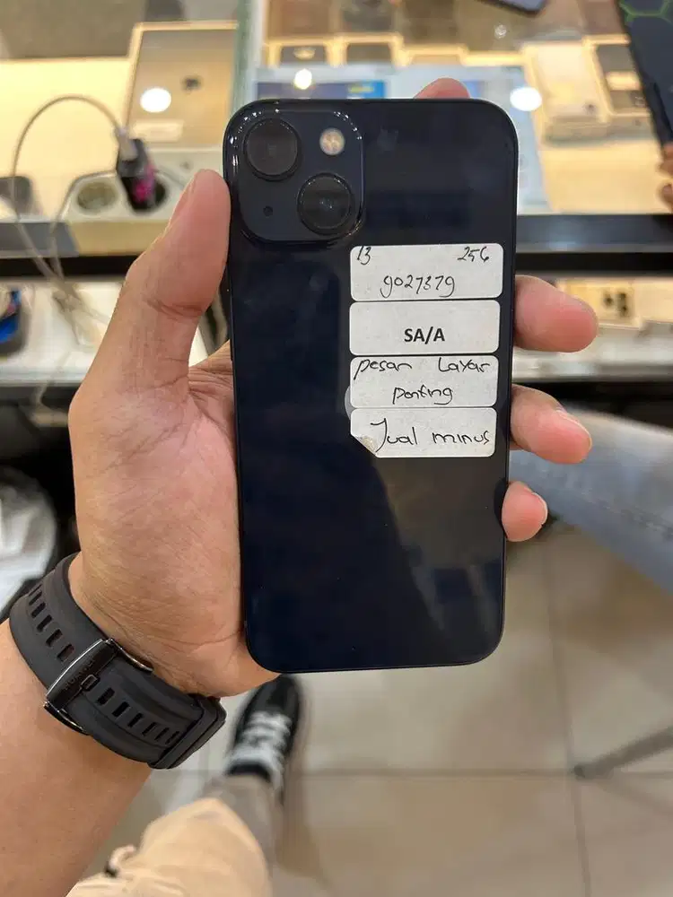 Dijual iphone 13 256GB Midnight