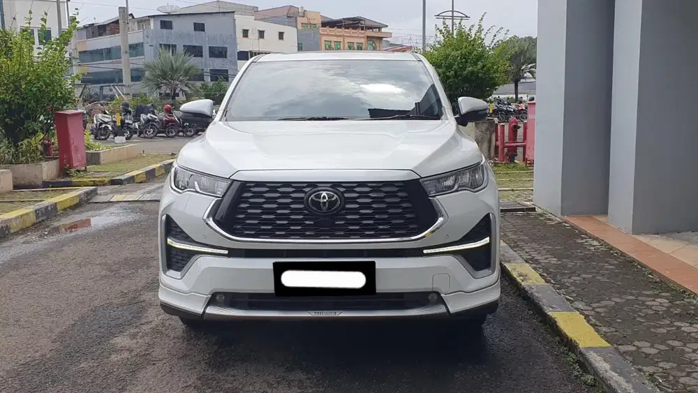 Km 18rb toyota kijang innova zenix q hybrid modelista tss 2025 putih