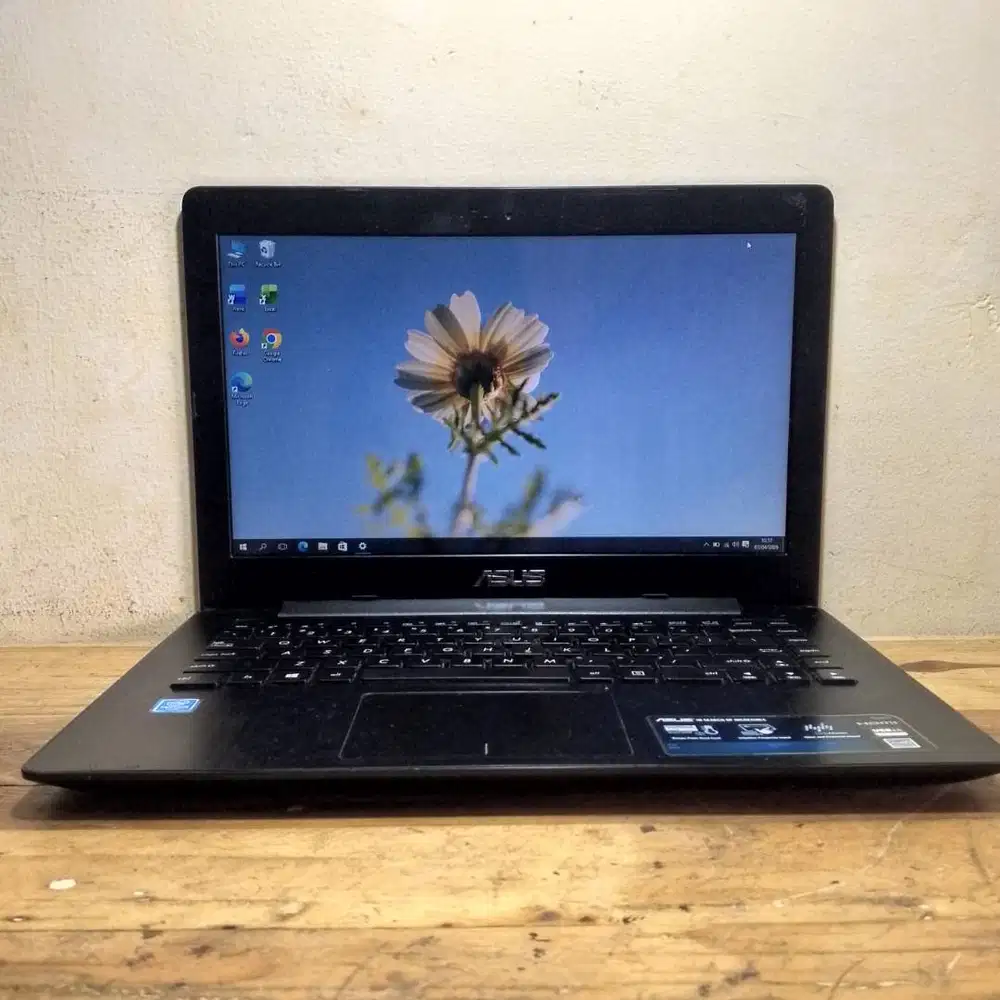Asus Intel Pentium N3540 Ram 4 GB HDD 500 GB setara core i3