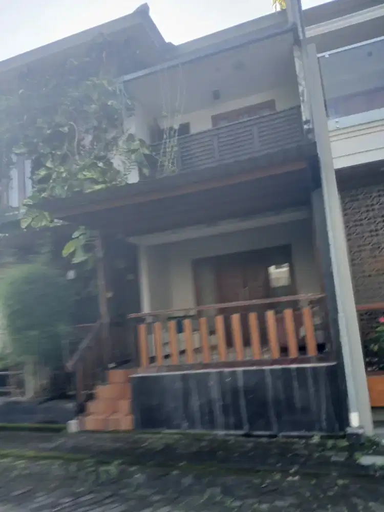 Disewakan di dlm perumahan , lengkap furnished tinggal bawa koper