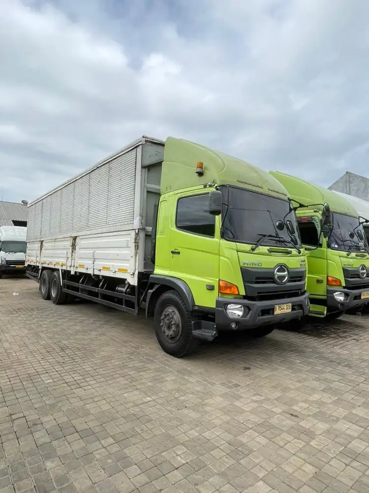 Wing Box Hino 500 FL 260 JW 2022