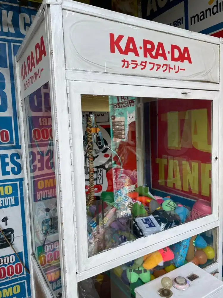 Import Mesin capit boneka 2 bulan balik modal