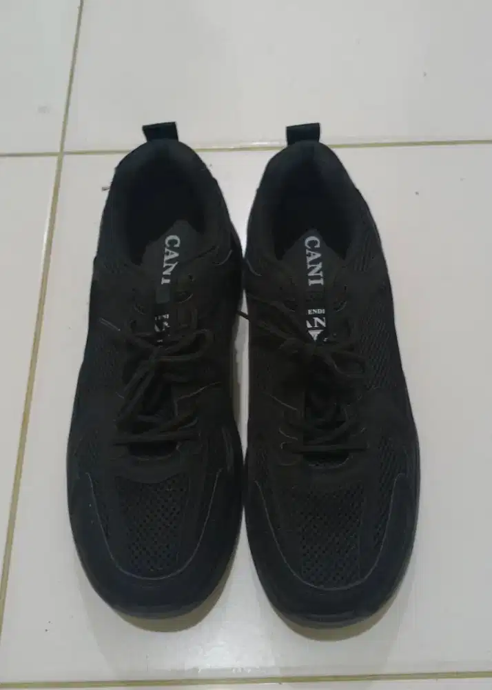 Sepatu Sekolah/Kerja Merk Cani ukuran 44