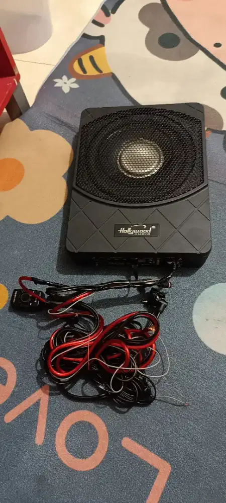 Spiker mobil mulus  Hollywood