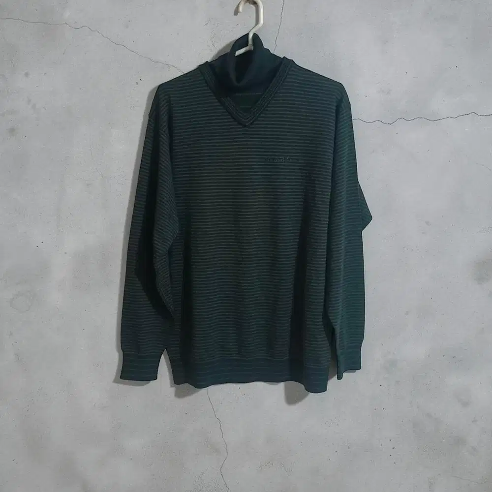 Playboy Turtleneck Original