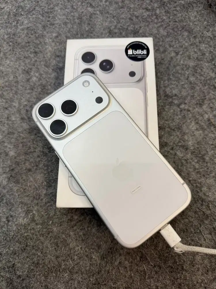 Iphone 17 pro 256gb ibox seminggu pakai