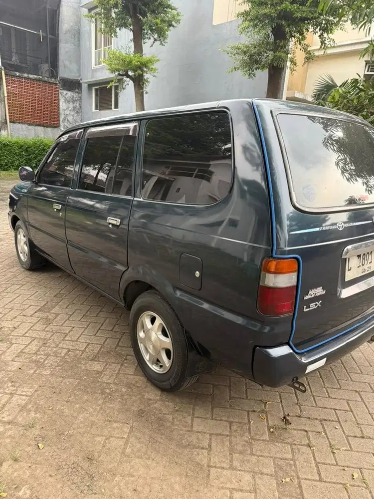 Kijang LSX 1,8 bensin toyota tahun 1997