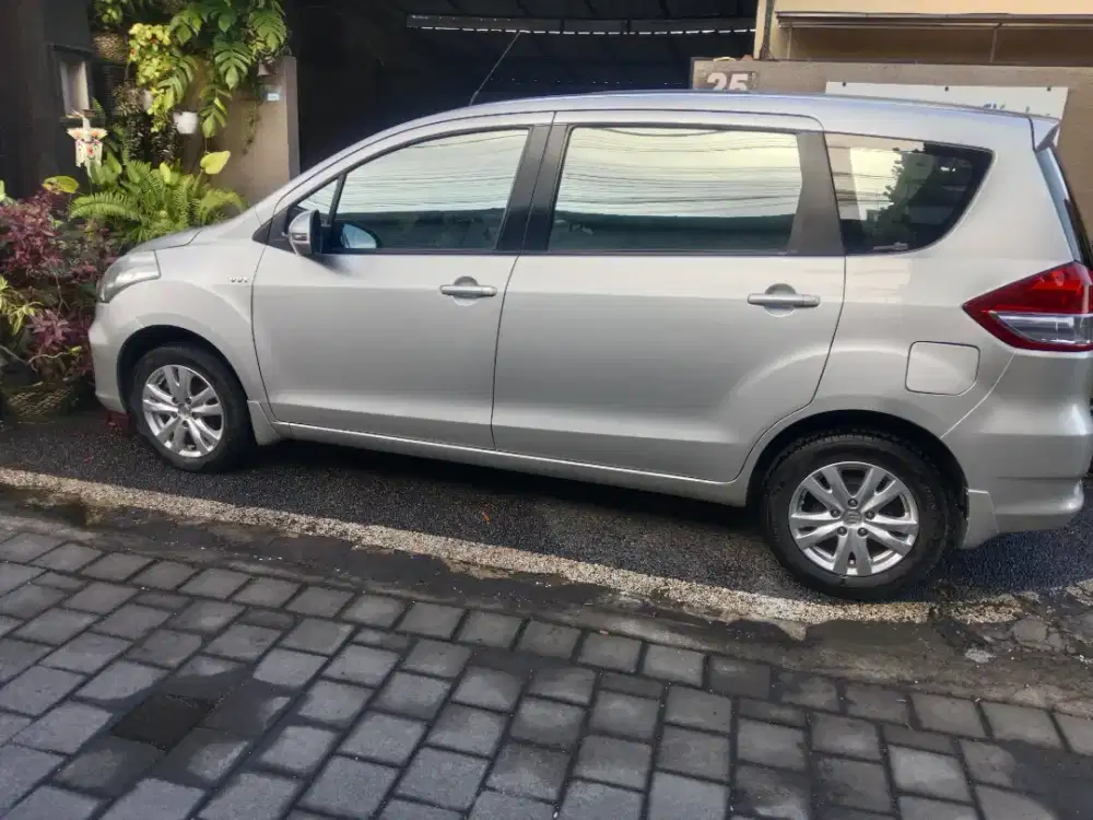 Ertiga gx matic tahun 2017PMK, milik pribadi