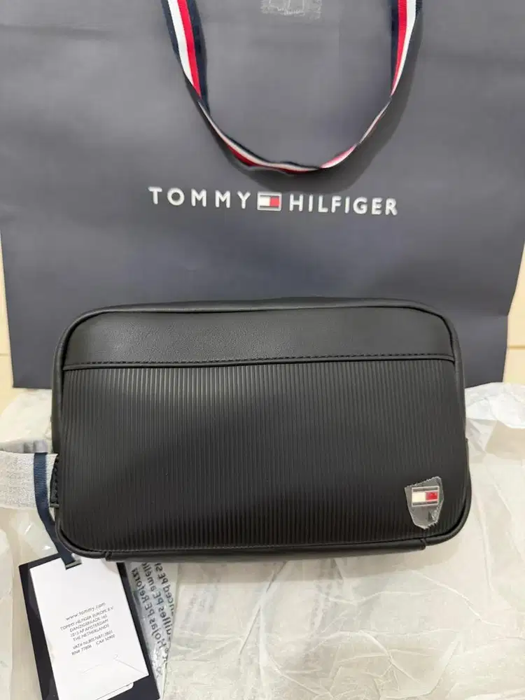 Tas / pouch pria Tomy Hilfiger ORI NEW