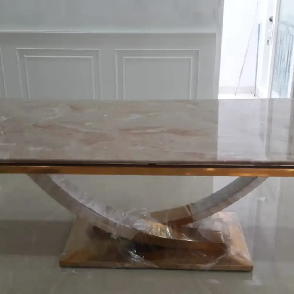 Tukang Pasang Marmer, Quadra, Granit. Kontraktor Bangun Rumah Mewah