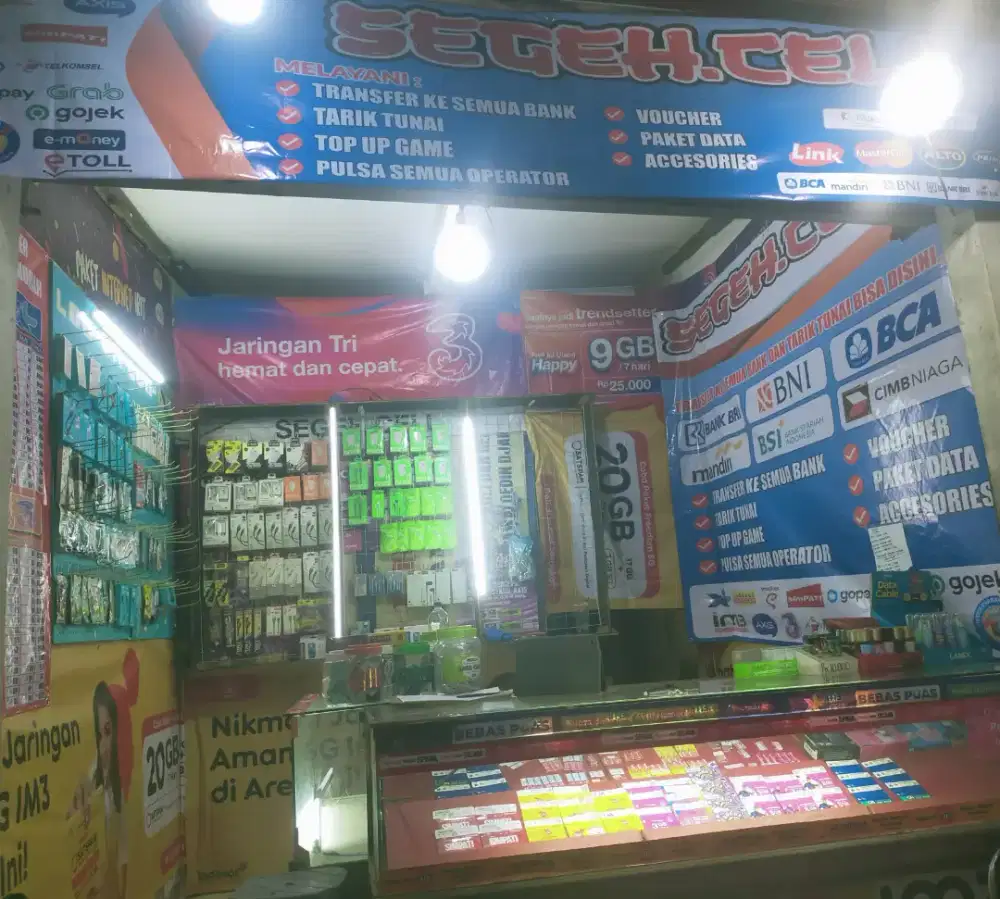 penjaga konter pulsa