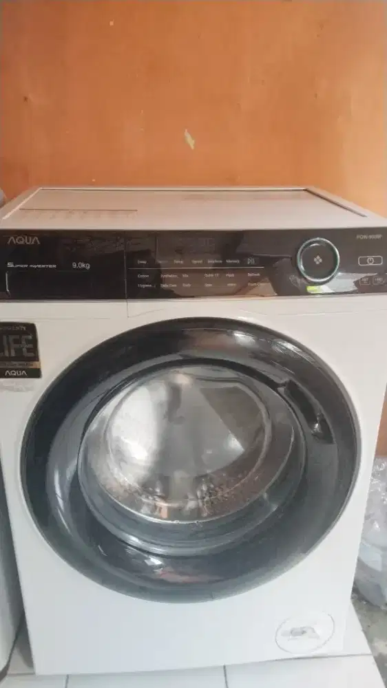 Merek aqua bisa sampai 9kg penyucian ,