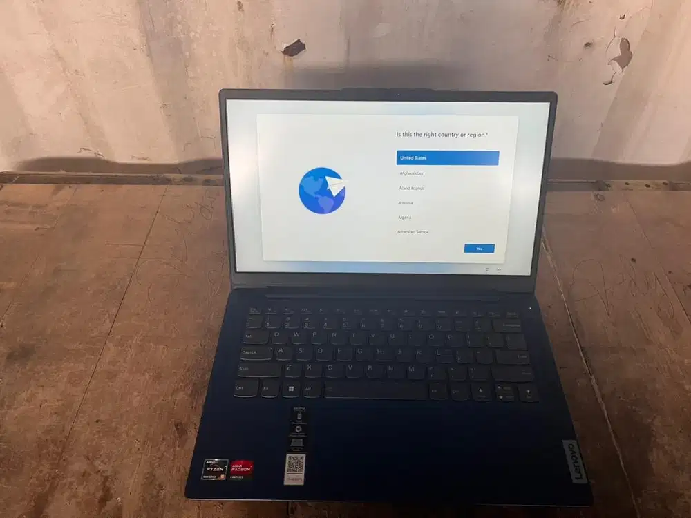 Lenovo Slim 3 Ryzen 5