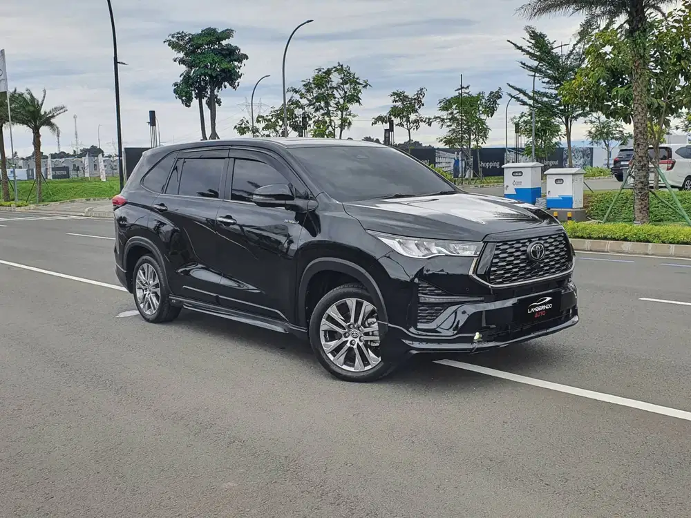 TOYOTA INNOVA ZENIX Q HYBRID MODELISTA 2023 HV HITAM 2022