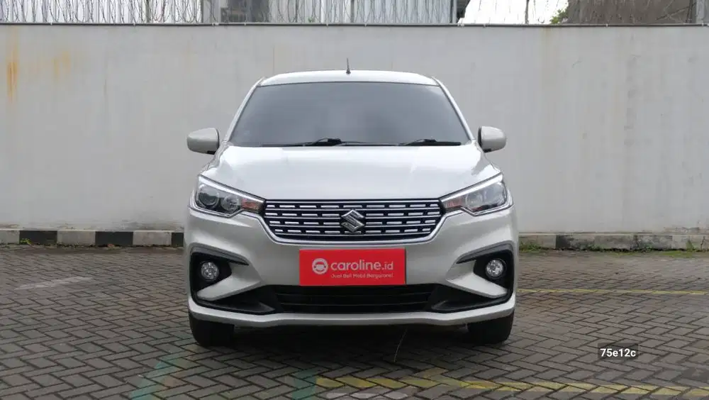 SUZUKI ERTIGA GL 1.5 AT 2021 ABU