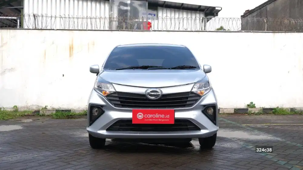 DAIHATSU SIGRA X 1.2 MT 2023 SILVER