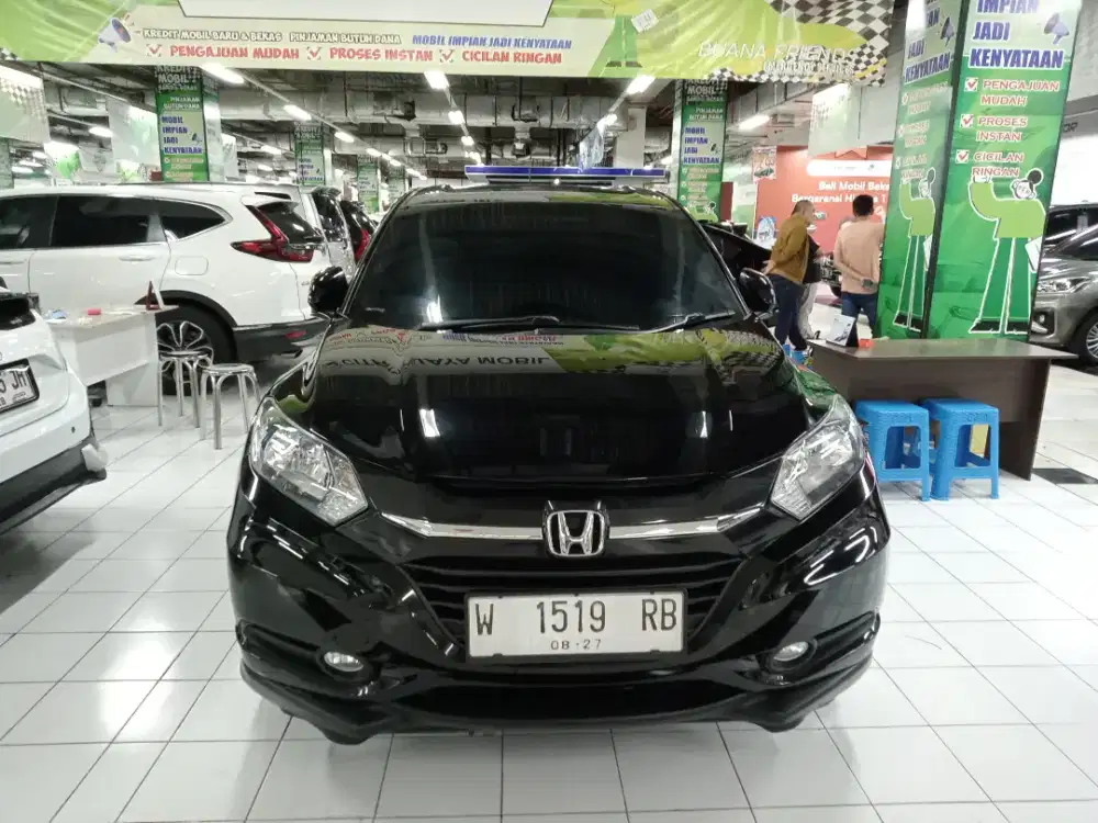 HONDA HRV E 1.5 CVT AT 2017 HITAM