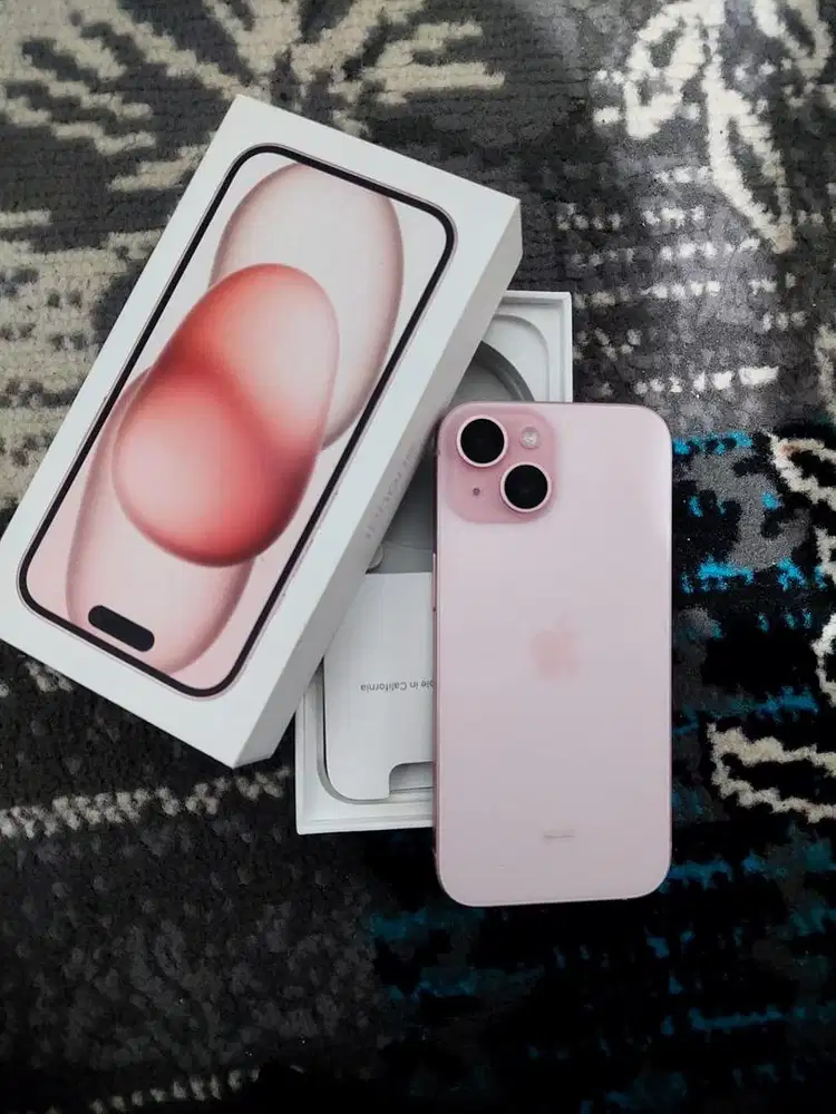 Jual Cepat Iphone 15 128GB Pink