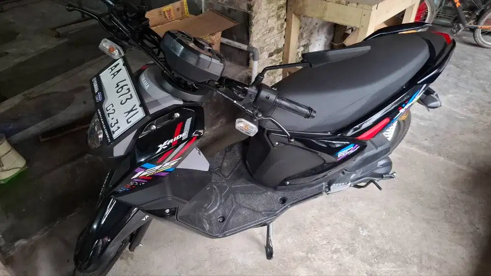 Xride 2026 hitam