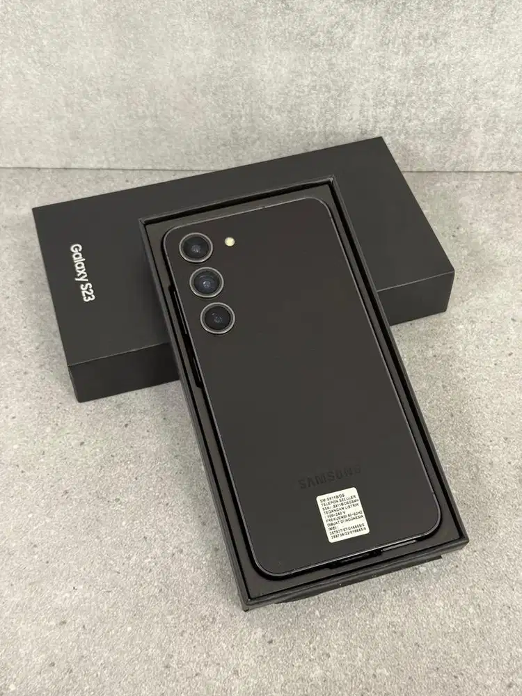 Samsung s23 8/256gb Sein