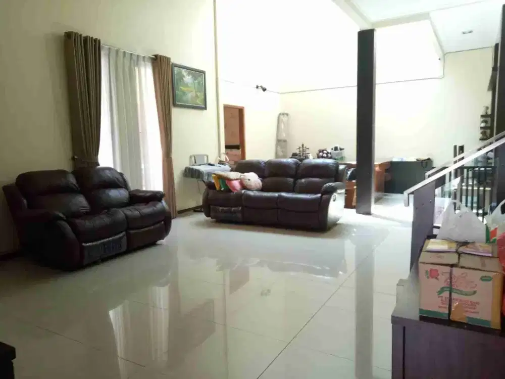 rumah dijual 3 lantai cluster gunung batu pasteur bandung