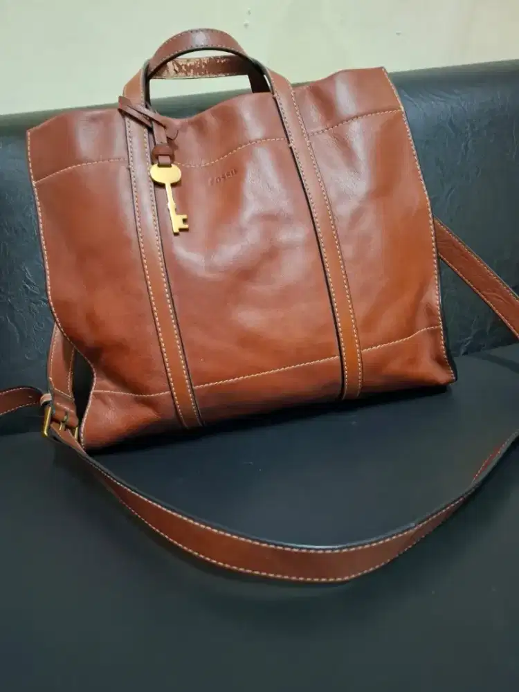 Tas Fossil Tote Bags