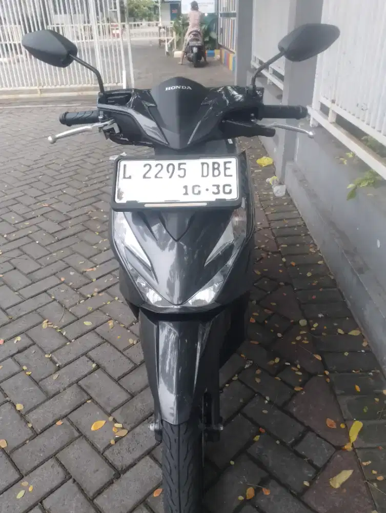 Beat deluxe 2025 L SBY BARAT TANDES