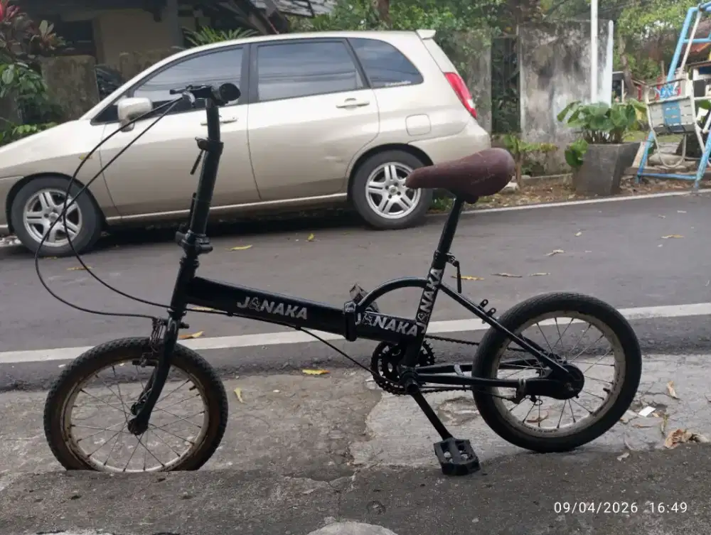 Sepeda BMX Lipat