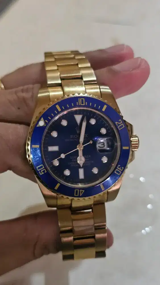 Jam tangan ROLEX SUBMARINER (SUNBURST BLUE) ORI