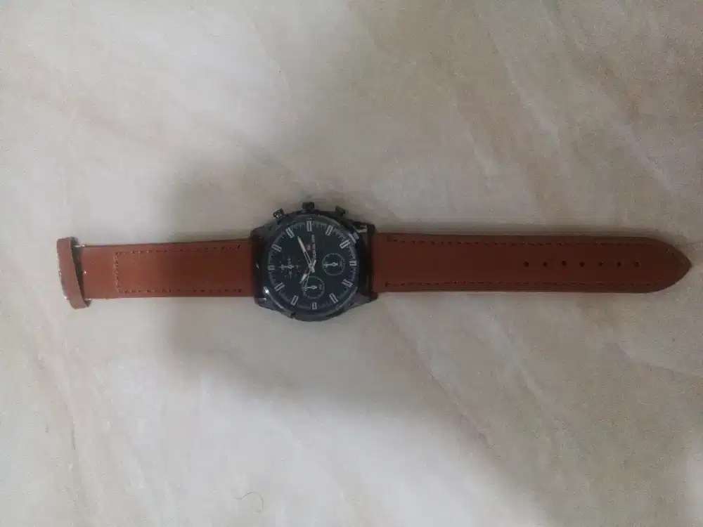 Jam tangan Quicksilver pria