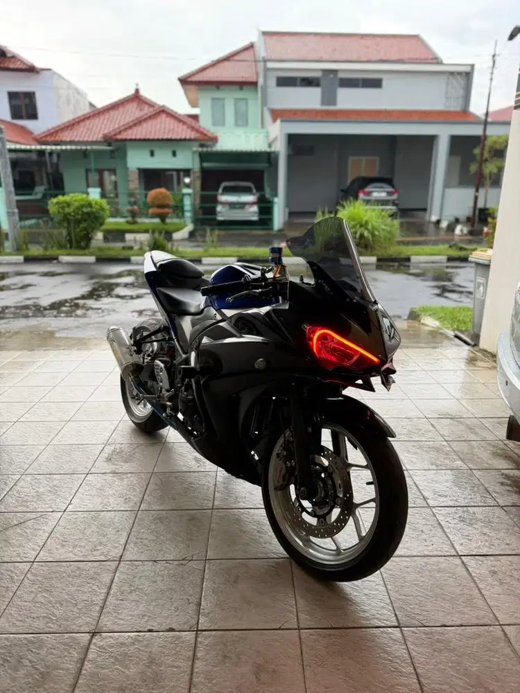 Yamaha R25 ABS 2016 low km
