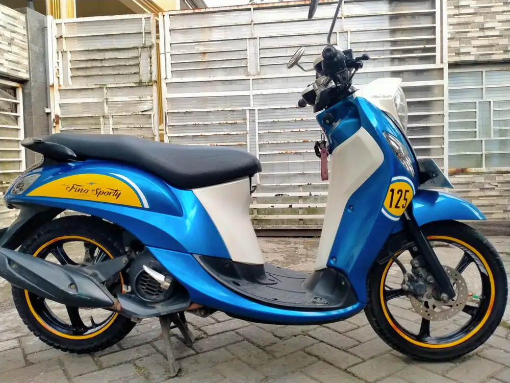 Yamaha Fino 125 pajak hidup lengkap sehat keterangan detail dibawah
