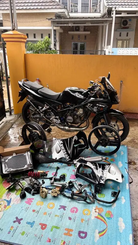 FOR SALE NINJA RR OLD TAHUN 2009 HITAM