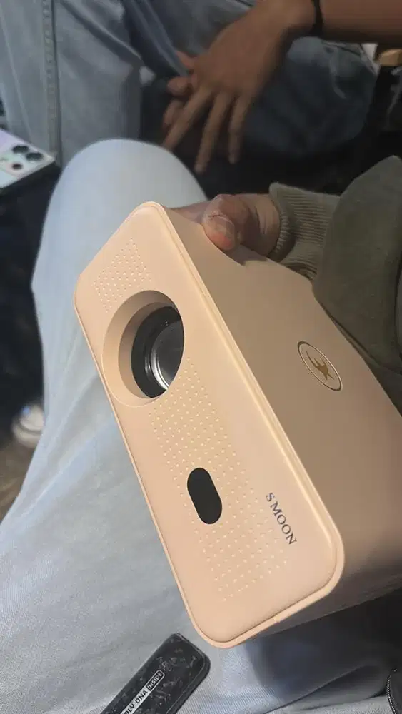 S MOON 380 Smart Projector