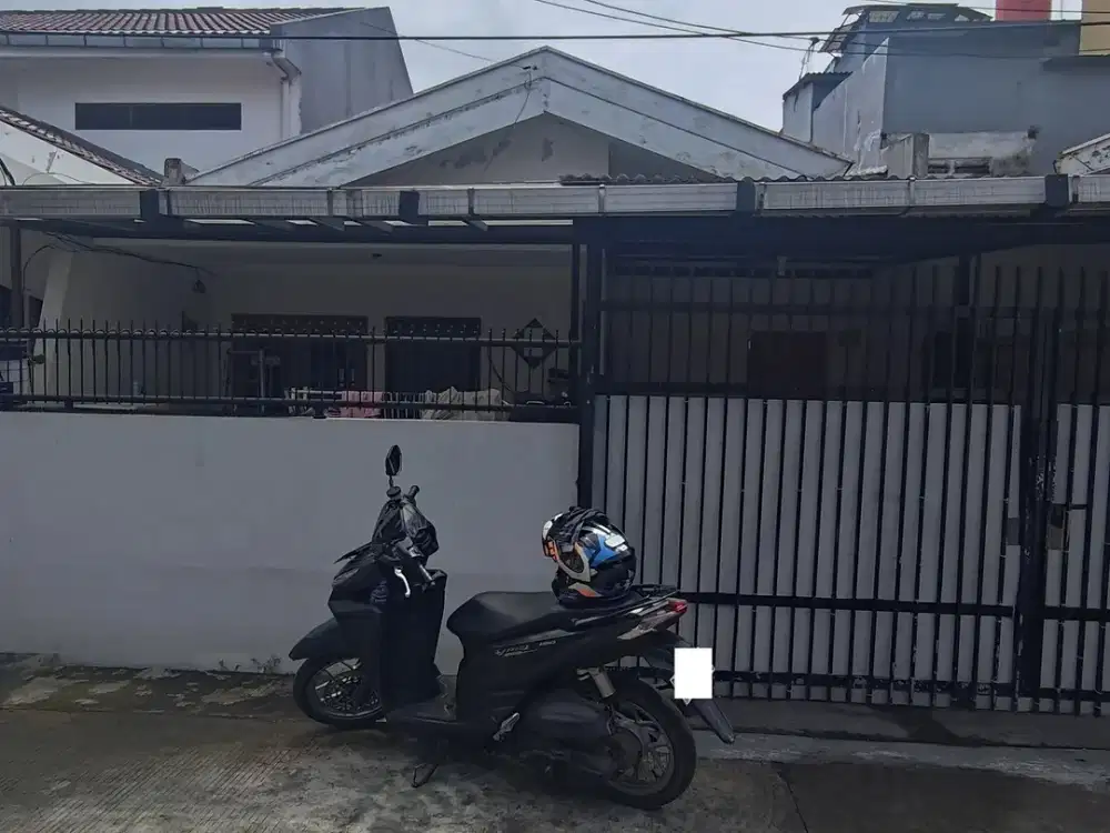 Rumah LT 119 Terawat 10 Menit ke Terminal Cengkareng Bisa KPR J-43930