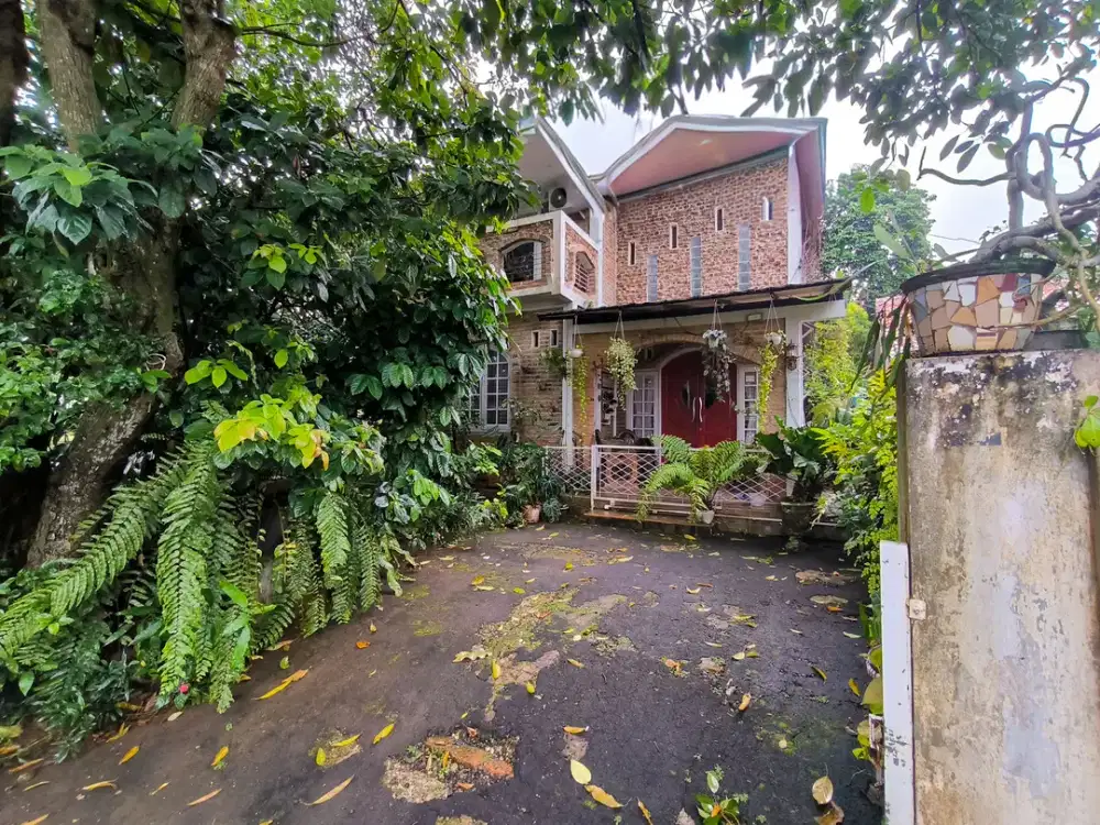 Rumah Asri Strategis 4 Menit ke RSU Hermina Depok Bebas Banjir J-44600