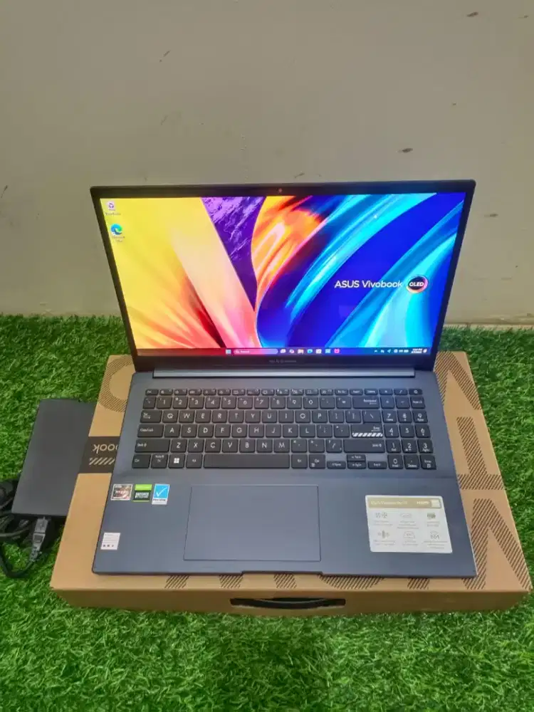 Asus vivobook pro 15 OLED fullset mulus
