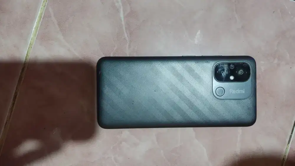 Handphone realme c12 RAM3 internal 64GB