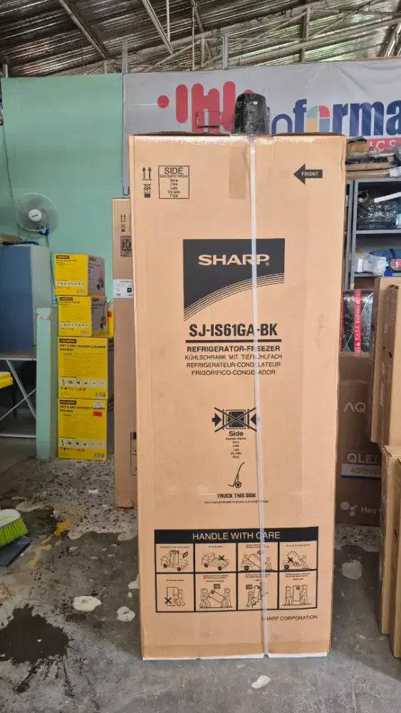 Ready stok kulkas side by side sharp