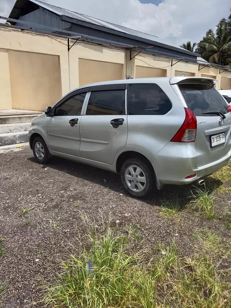 Daihatsu Xenia 2014 Bensin