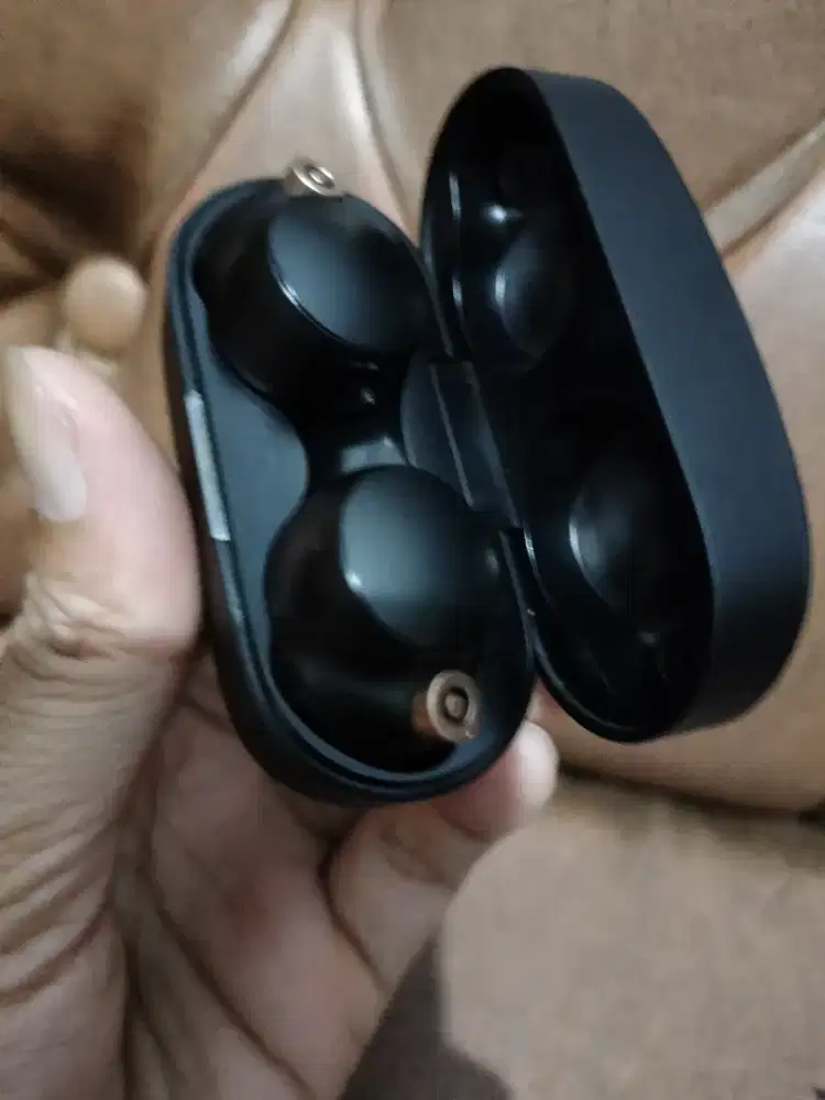 Sony Erphone bluetooth WF-1000XM4 Noise Canceling