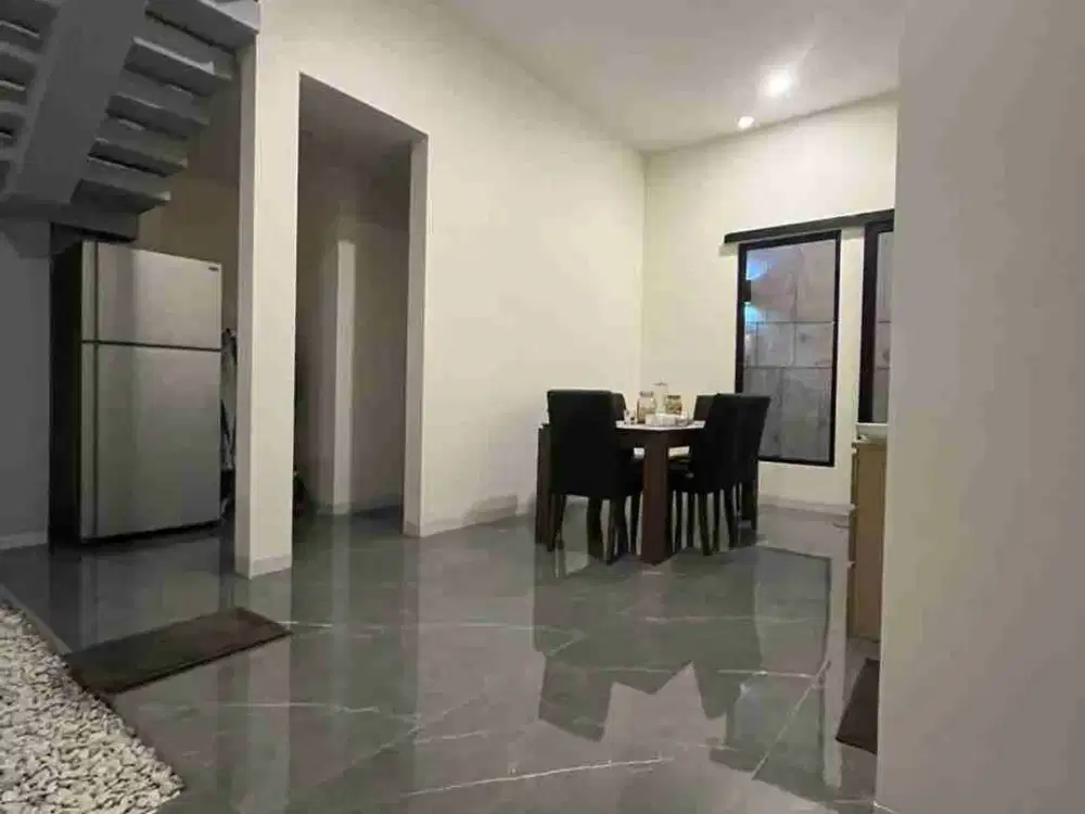 dijual rumah di singgasana