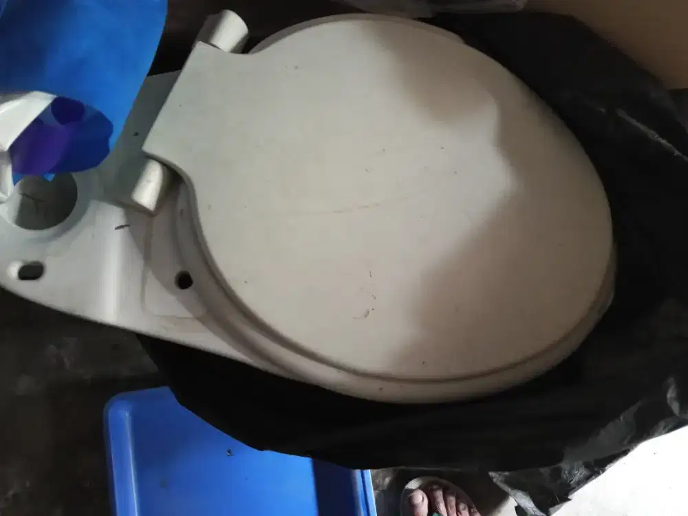 Closet duduk masih bagus