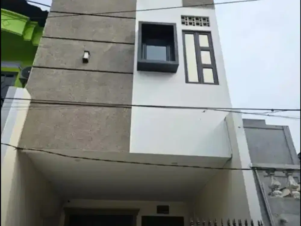 Jual rumah baru Kelapa Gading BCS (cocok untuk kost), Jalan 2 mobil