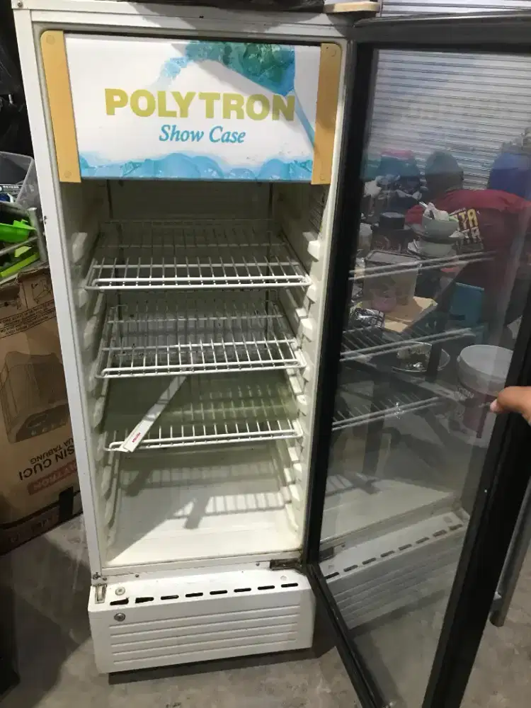 SHOWCASE POLYTRON JUMBO 3 TINGKAT DINGIN