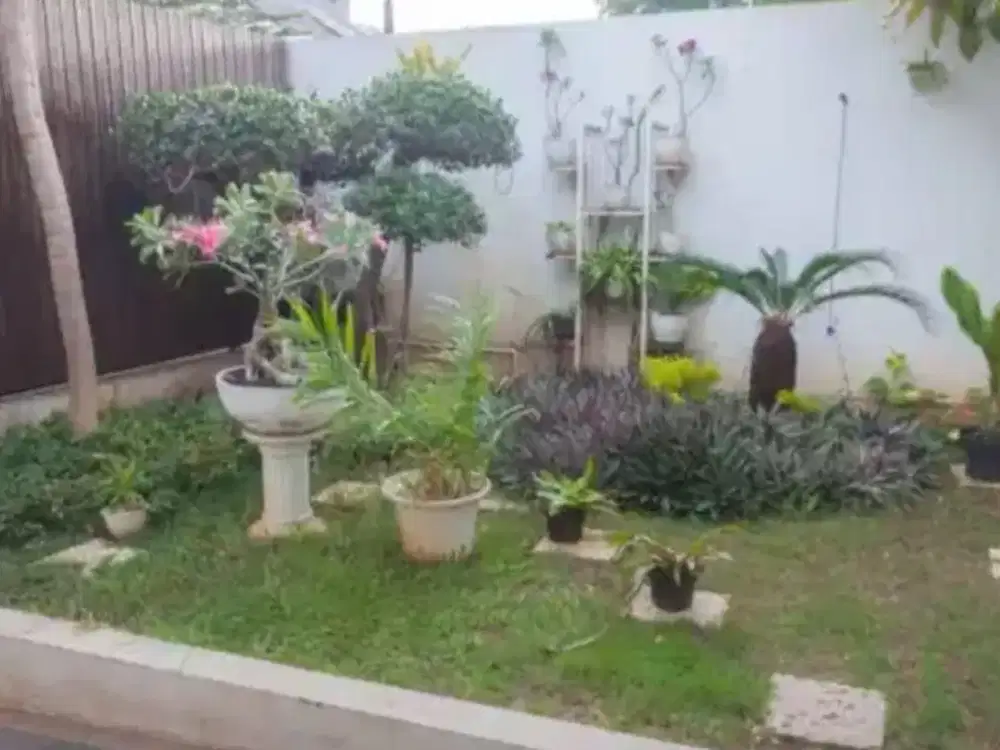 Jual rumah bagus Imperial Gading Kelapa Gading, SHM, Siap Huni